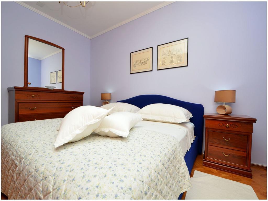 Apartment Laura Ποντστράνα Δωμάτιο φωτογραφία