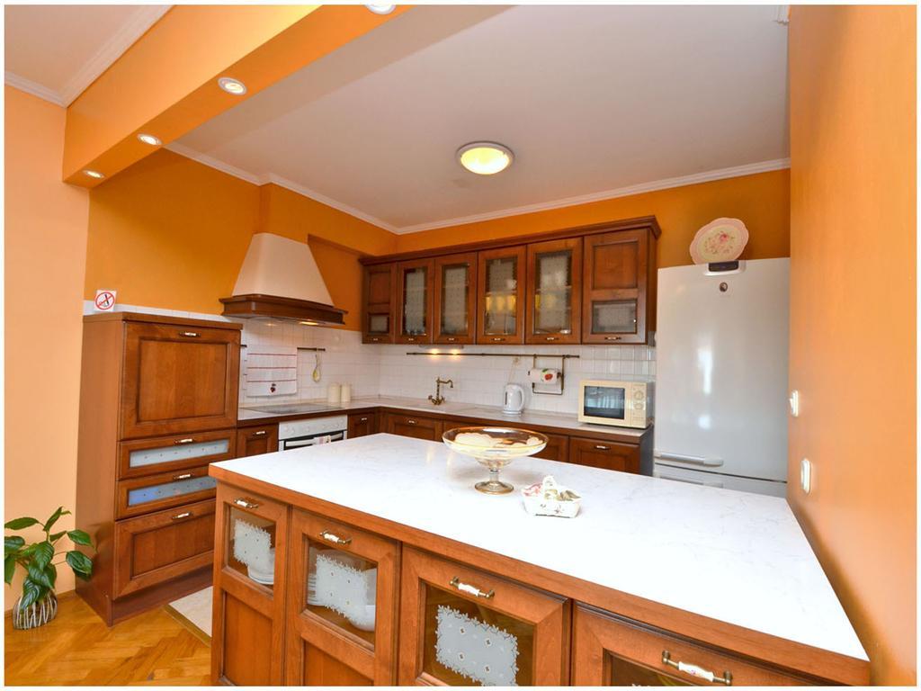 Apartment Laura Ποντστράνα Δωμάτιο φωτογραφία