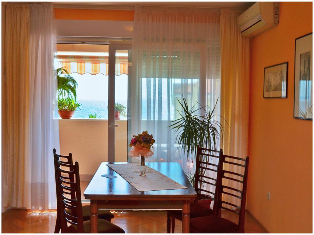 Apartment Laura Ποντστράνα Δωμάτιο φωτογραφία