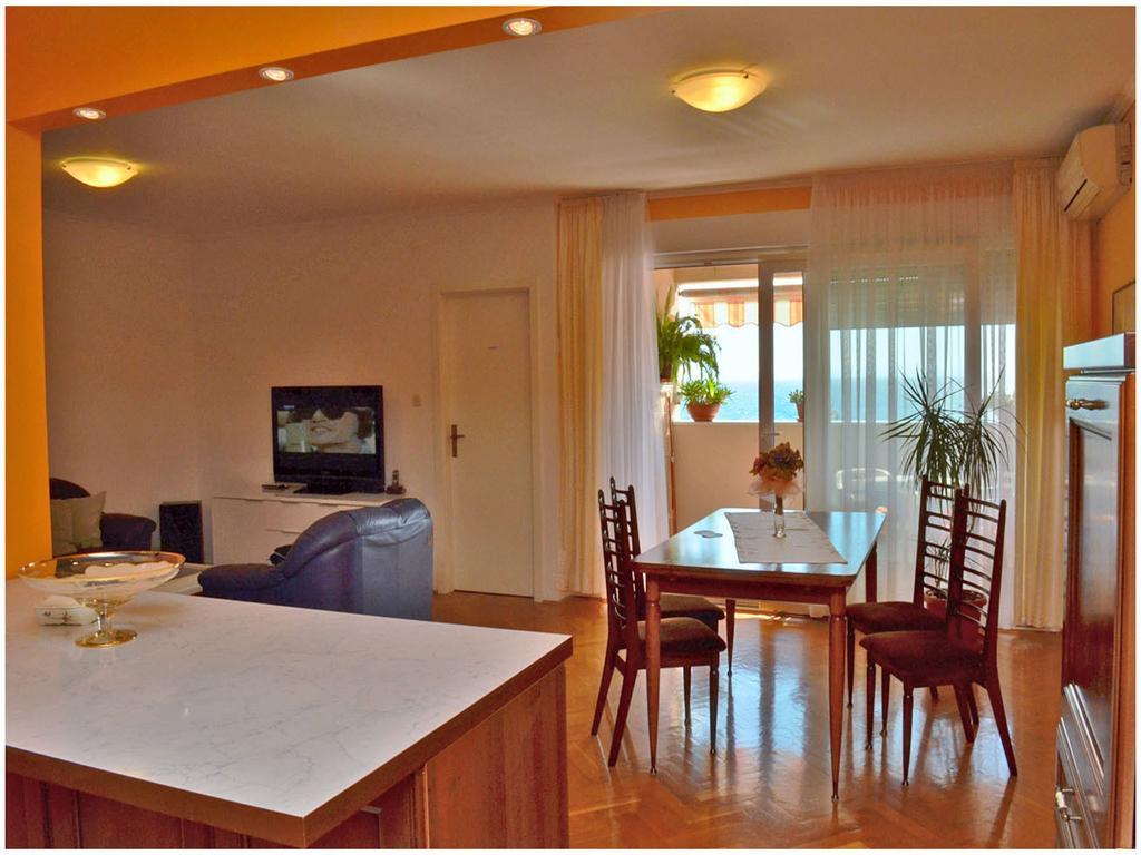 Apartment Laura Ποντστράνα Δωμάτιο φωτογραφία