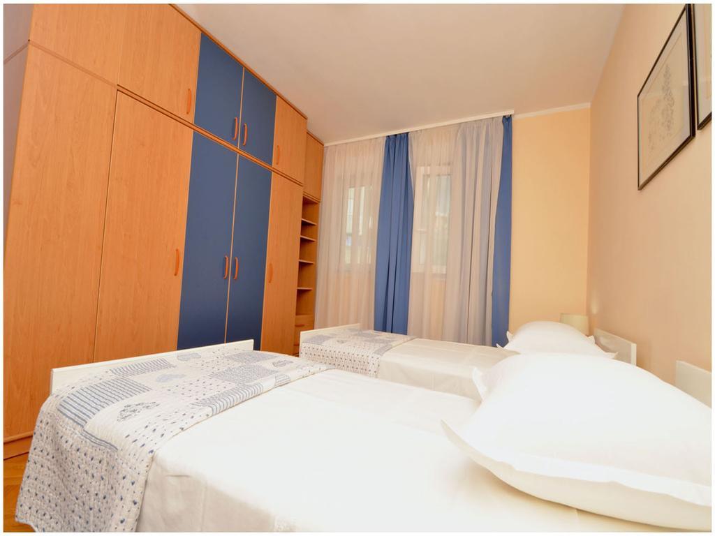 Apartment Laura Ποντστράνα Δωμάτιο φωτογραφία
